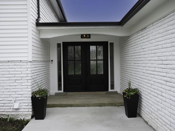 22589 Bell Brook Street, Southfield, MI 48034