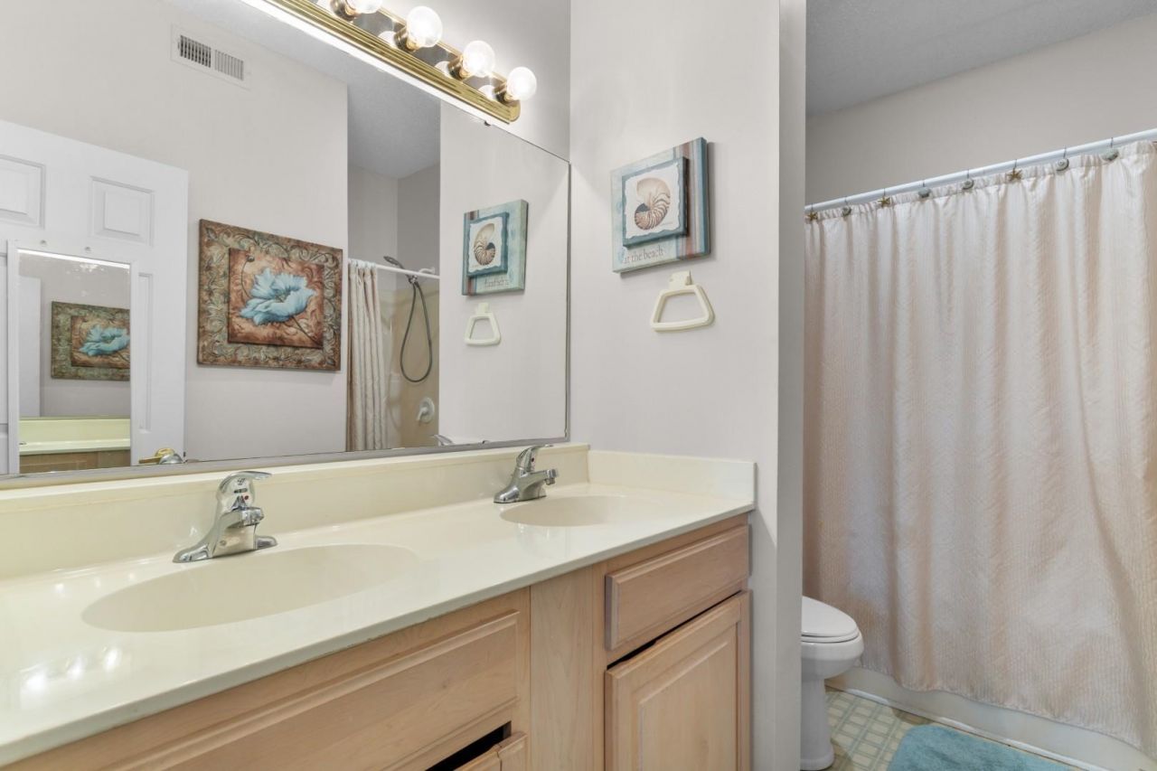 2203 Sweetwater Blvd.  Photo 17