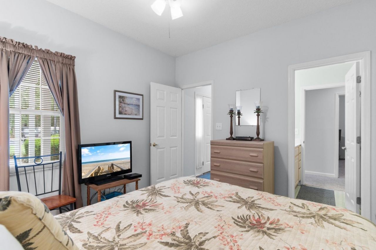 2203 Sweetwater Blvd.  Photo 20