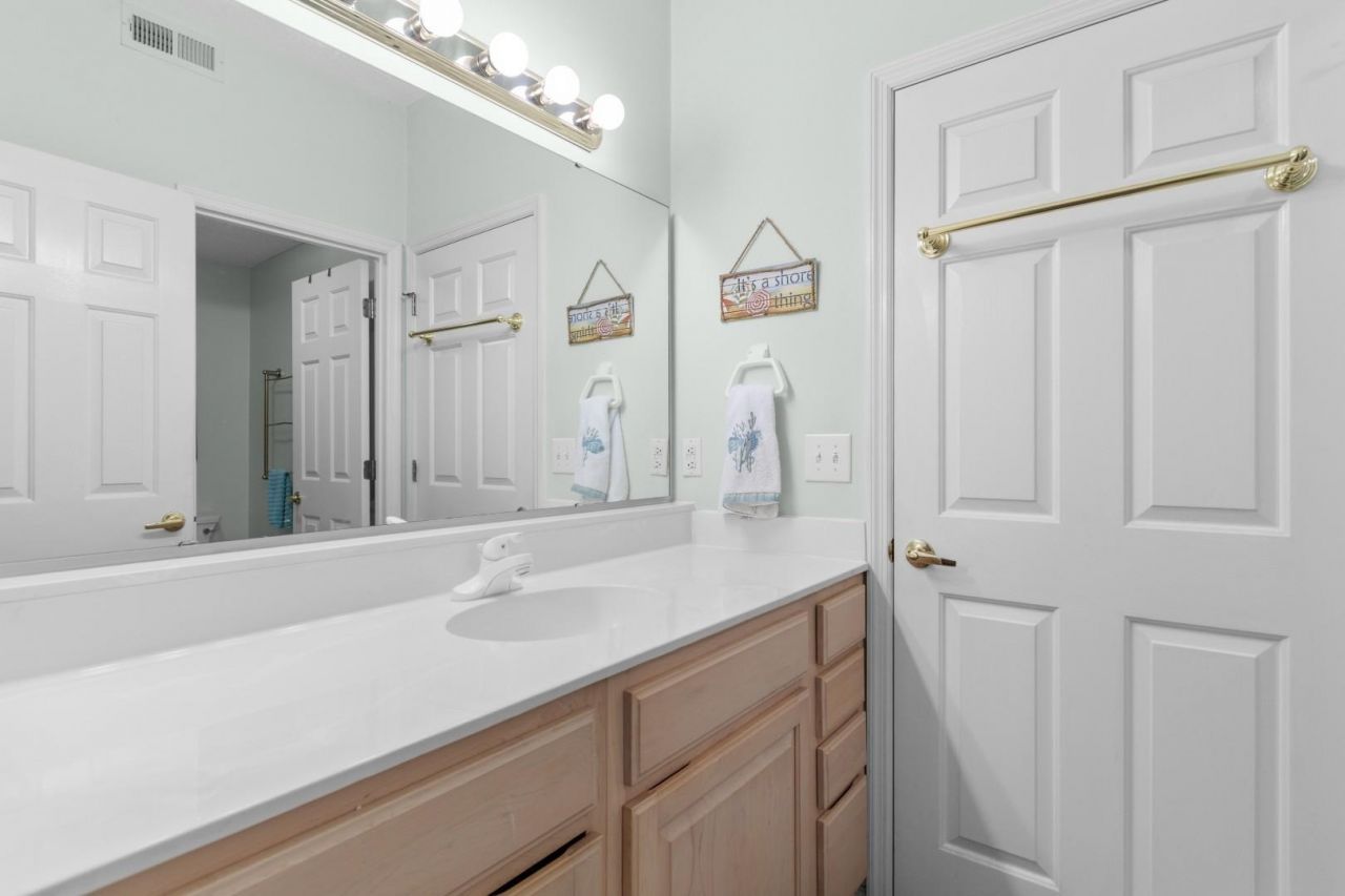 2203 Sweetwater Blvd.  Photo 22