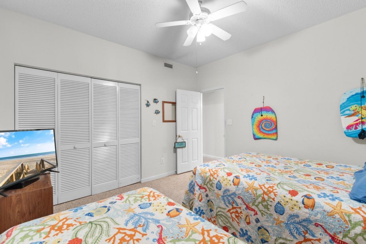 2203 Sweetwater Blvd.  Photo 25