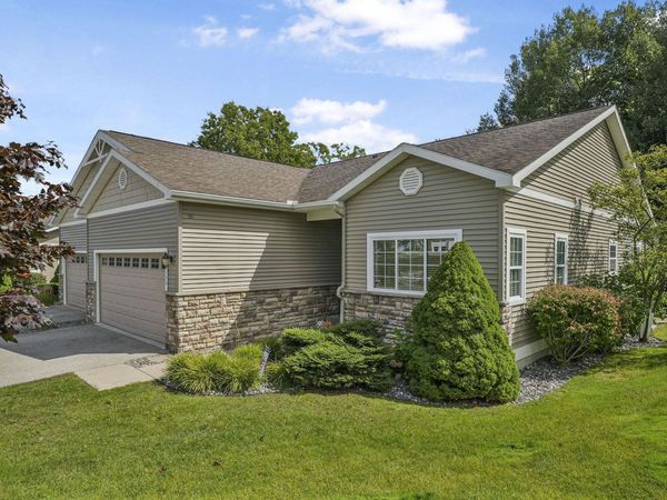 2130 Chelsea Lane, Traverse City, MI 49685