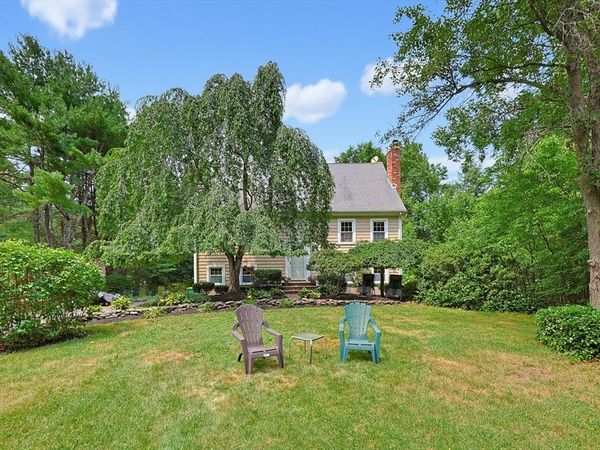 76 Gilbert St, Mansfield, MA 02048