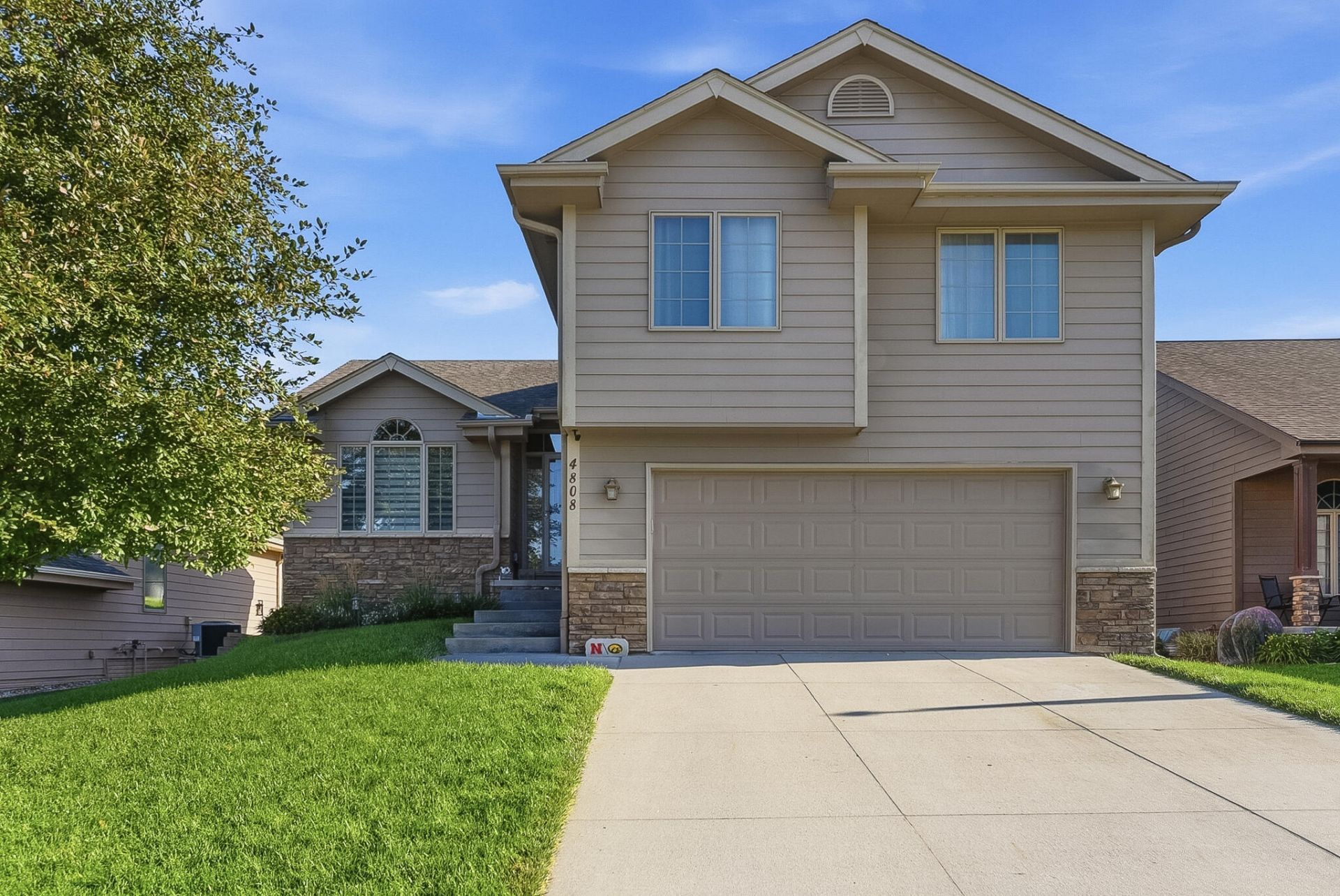 4808 Oneida Circle, Council Bluffs, IA 51503 Main Photo