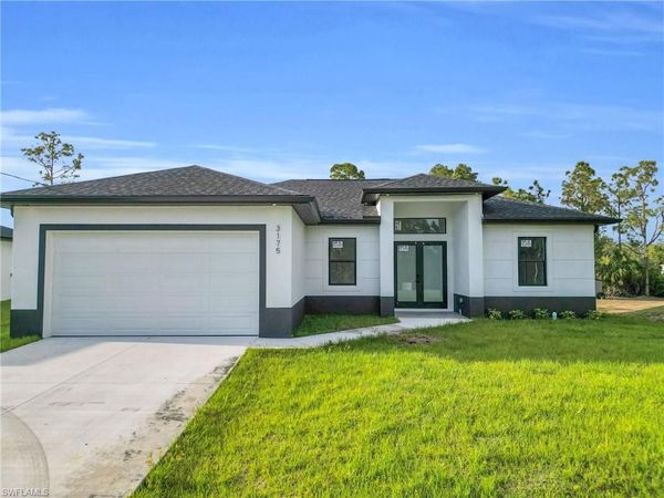 3175 Sunshine BLVD , LEHIGH ACRES, FL 33971