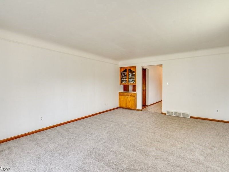 1089 Dayton Street , Akron, OH 44310 Photo 6