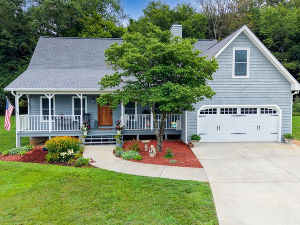 1734/1736 Cheyenne Court, Maryville, TN 37801