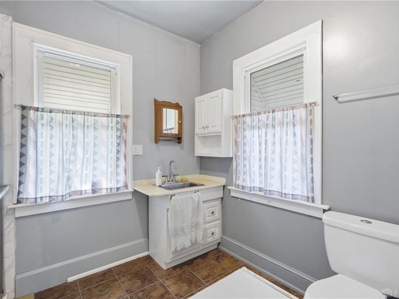 111 N Sutphin Street, Middletown, OH 45042 Photo 15