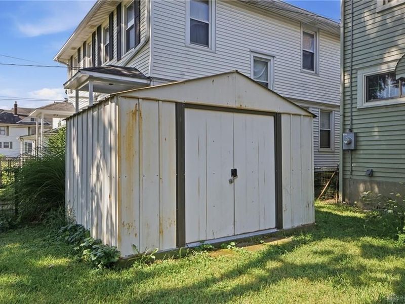 111 N Sutphin Street, Middletown, OH 45042 Photo 39