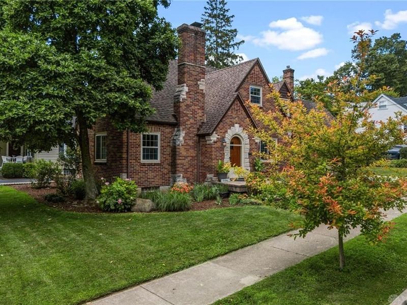 204 Hilltop Avenue, Oakwood, OH 45419 Photo 3