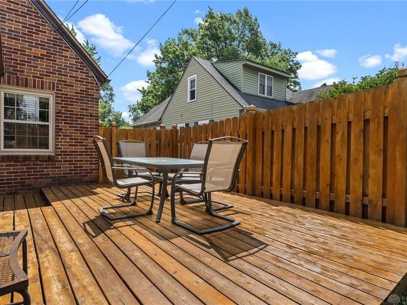 204 Hilltop Avenue, Oakwood, OH 45419 Photo 6