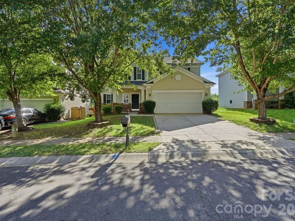 9237 Seamill Road , Charlotte, NC 28278