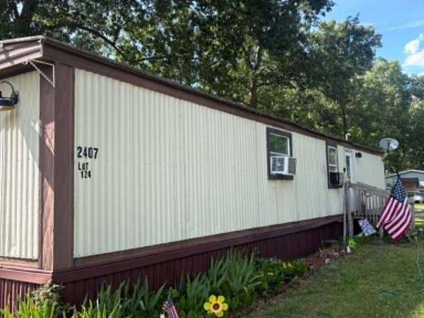 2407 Maple Road, Twin Lake, MI 49457