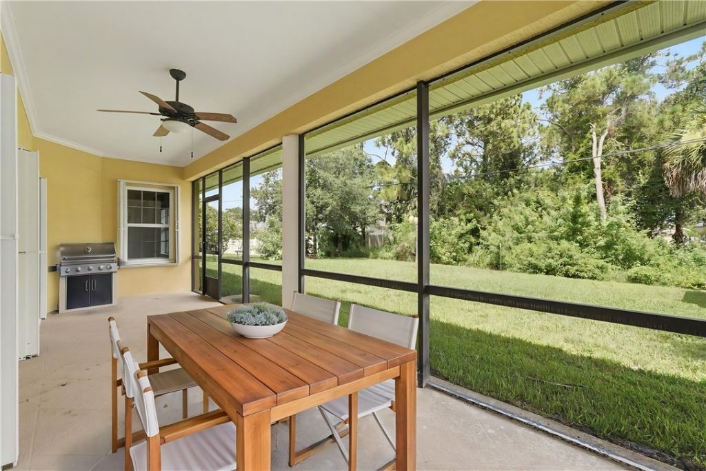 495 Seagrass Avenue, Sebastian, FL 32958 Photo