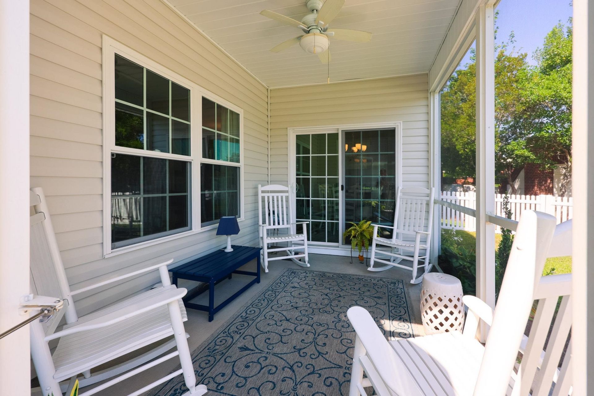768 Hobonny Loop  Photo 25