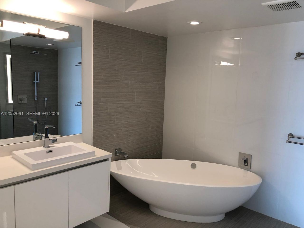 330 Sunny Isles Blvd , Unit 5-2401, Sunny Isles Beach, FL 33160 Photo