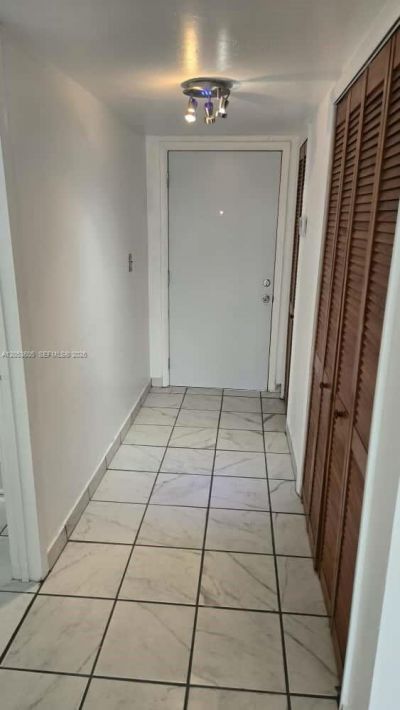 13707 Kendale Lakes Cir, Unit PH11, Miami, FL 33183 Photo