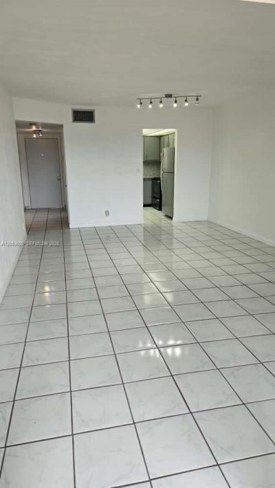 13707 Kendale Lakes Cir, Unit PH11, Miami, FL 33183 Photo