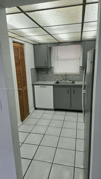 13707 Kendale Lakes Cir, Unit PH11, Miami, FL 33183 Photo