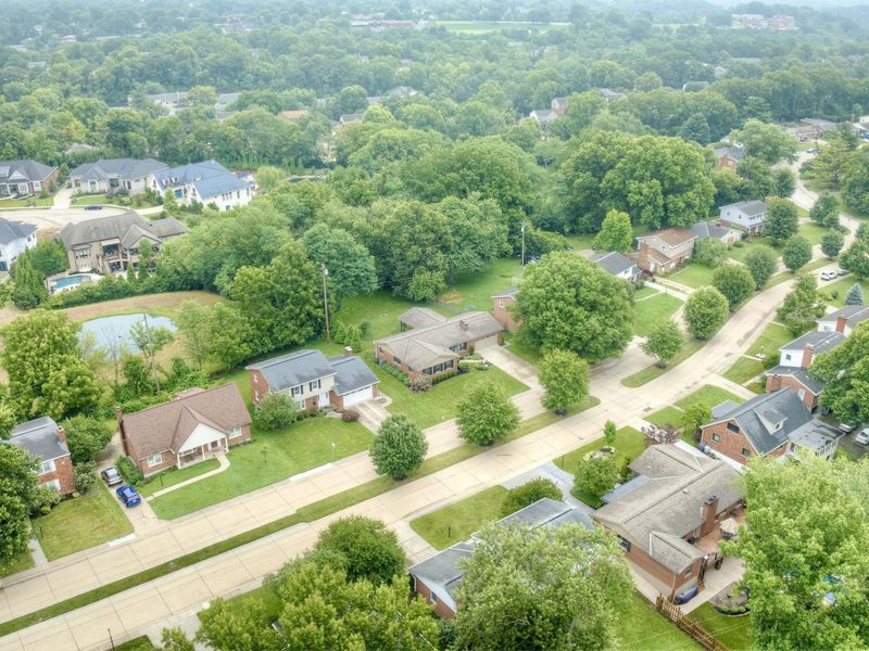 212 Applewood Drive, Lakeside Park, KY 41017 Photo 40