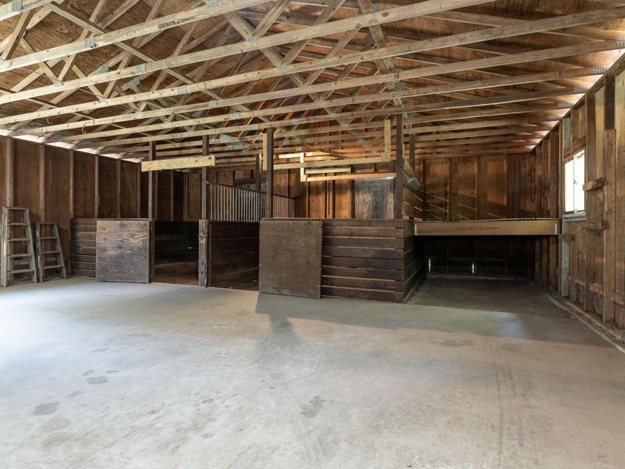 Property Image 60