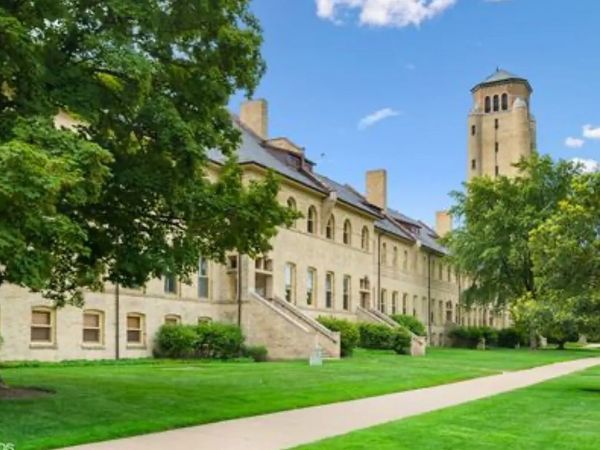 154 Leonard Wood South , Unit 213, Highland Park, IL 60035