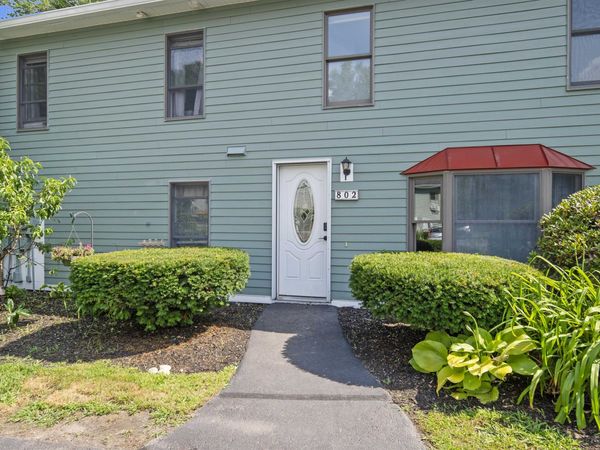 802 Piscassic Street, Newmarket, NH 03857