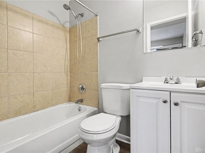 3025 Westwood Northern Boulevard, Cincinnati, OH 45211 Photo 12