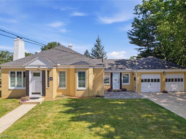25498 Wolf Road, Bay Village, OH 44140