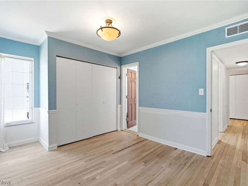 25498 Wolf Road, Bay Village, OH 44140 Photo 15