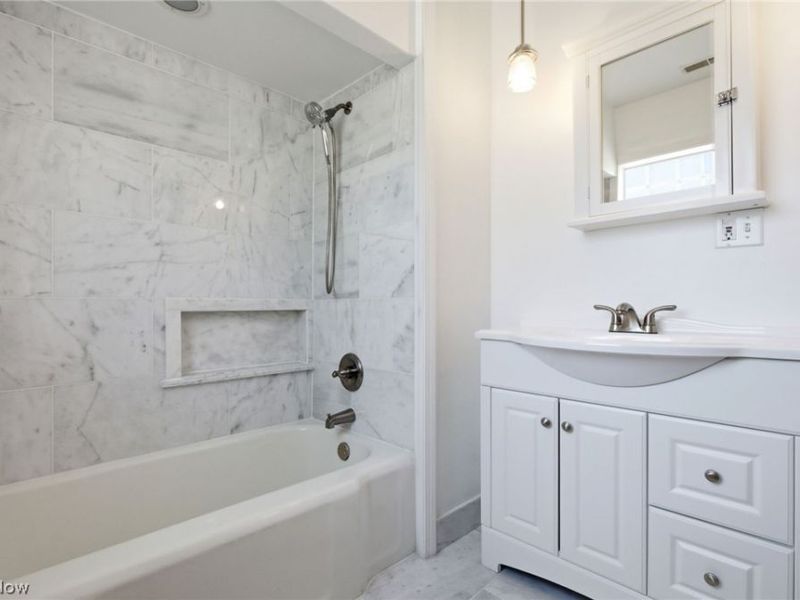 25498 Wolf Road, Bay Village, OH 44140 Photo 21