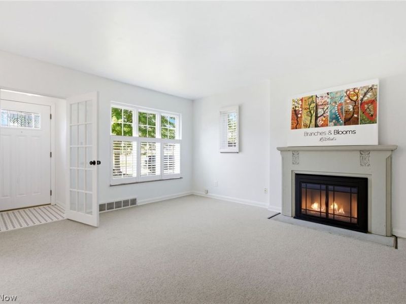 25498 Wolf Road, Bay Village, OH 44140 Photo 9