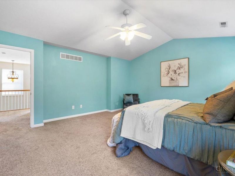 224 Wyndham Drive, Hamilton Twp, OH 45039 Photo 16