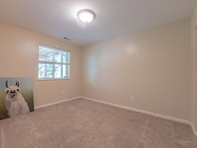 224 Wyndham Drive, Hamilton Twp, OH 45039 Photo 28
