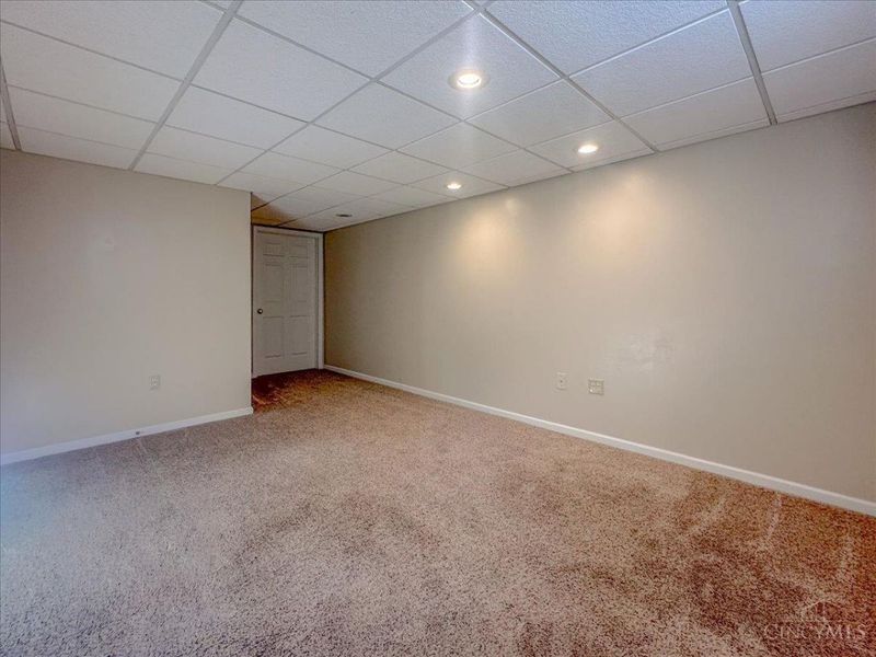 224 Wyndham Drive, Hamilton Twp, OH 45039 Photo 30