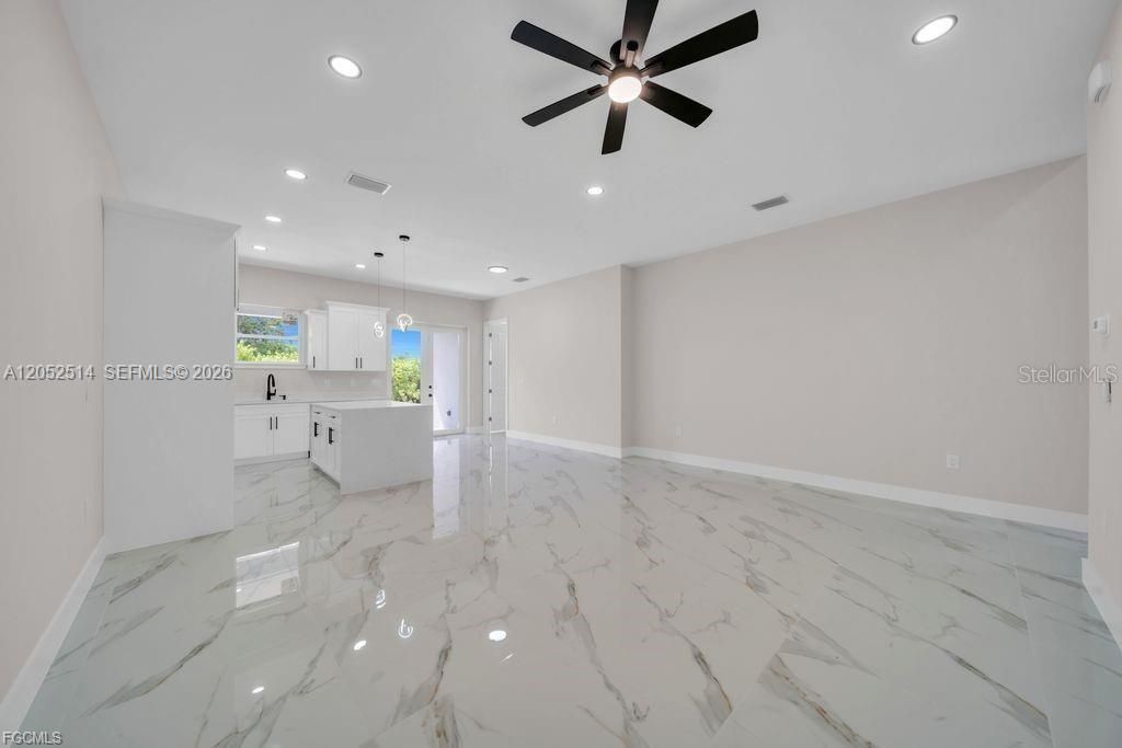 225/227 Homer Ave S, Lehigh Acres, FL 33973 Photo