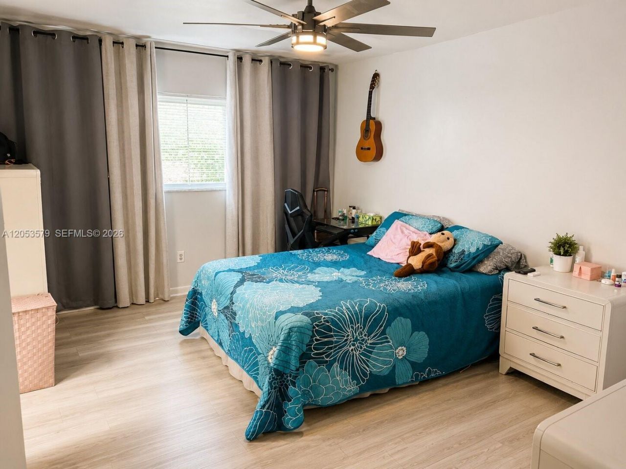 8615 NW 8th St, Unit 414, Miami, FL 33126 Photo