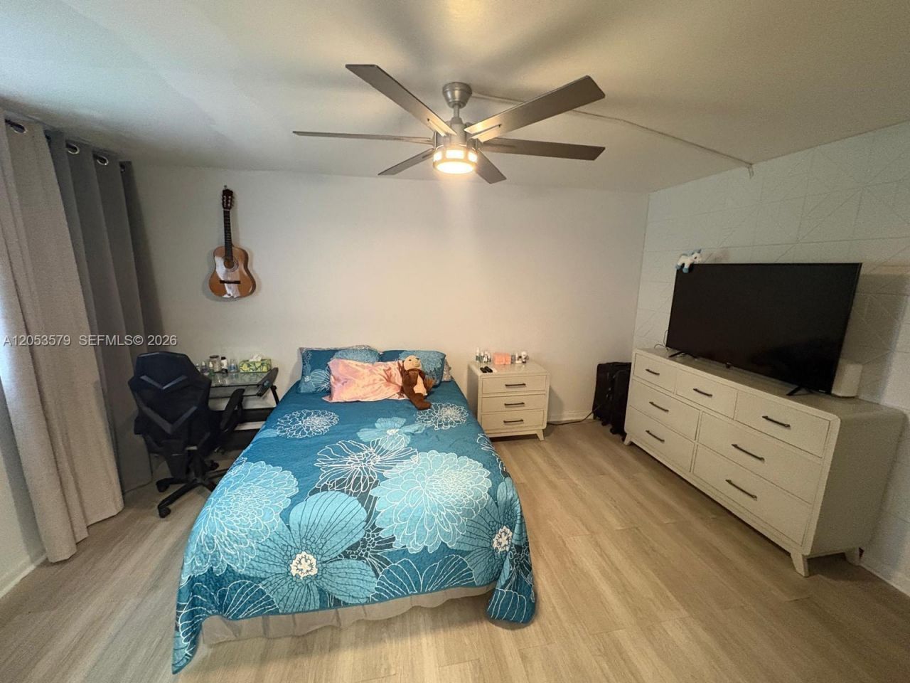 8615 NW 8th St, Unit 414, Miami, FL 33126 Photo
