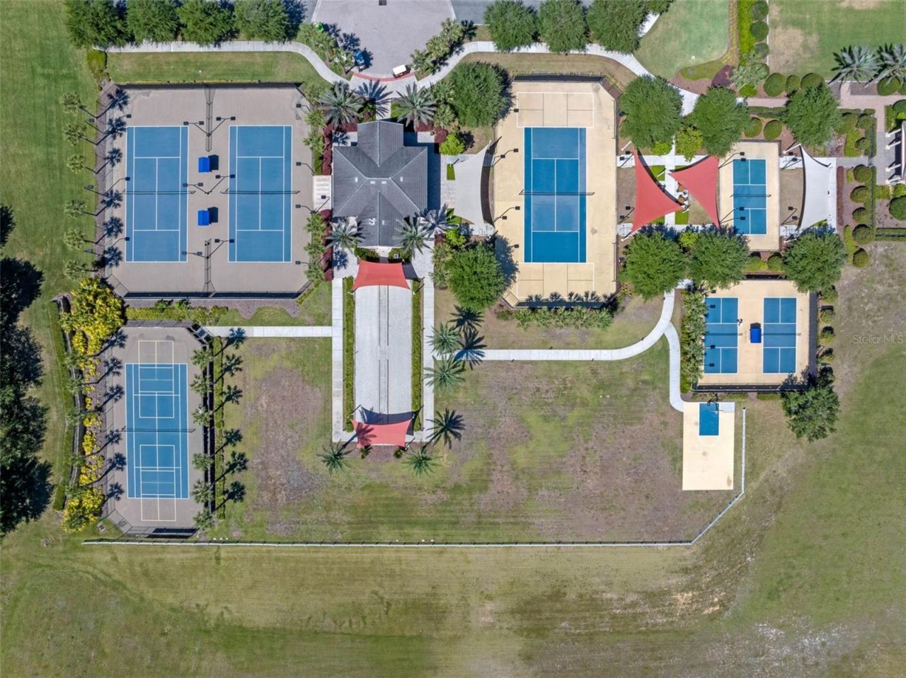 290 Silver Maple Road , Groveland, FL 34736 Photo