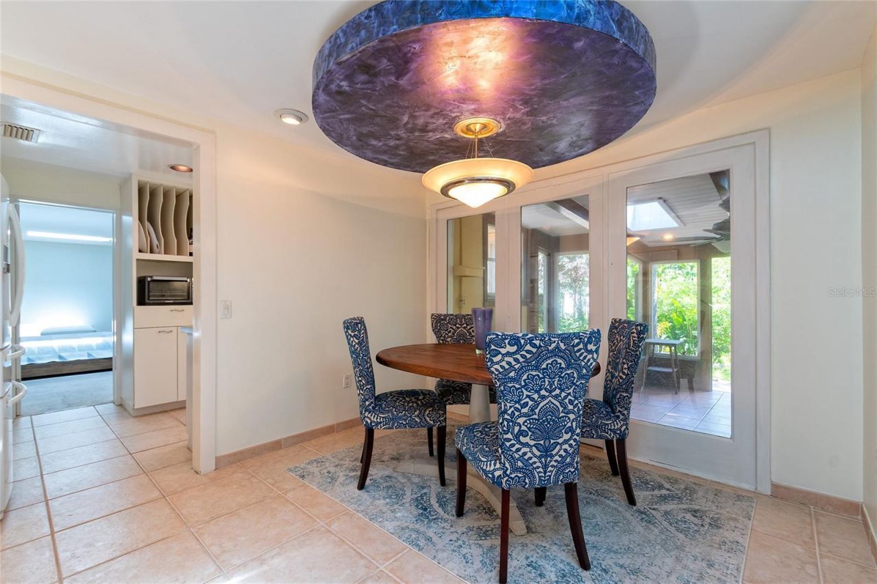 2425 Lake Sue Drive , Orlando, FL 32803 Photo