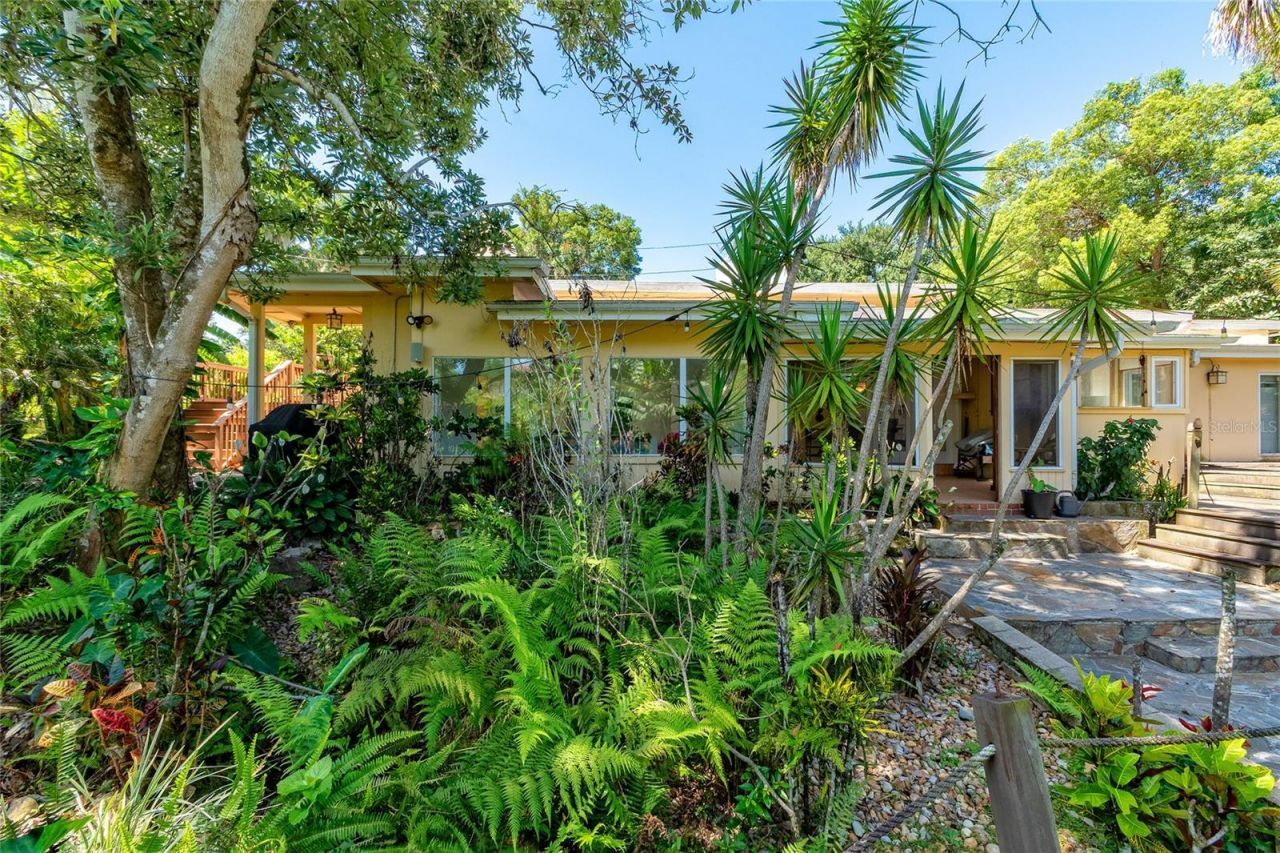2425 Lake Sue Drive , Orlando, FL 32803 Photo
