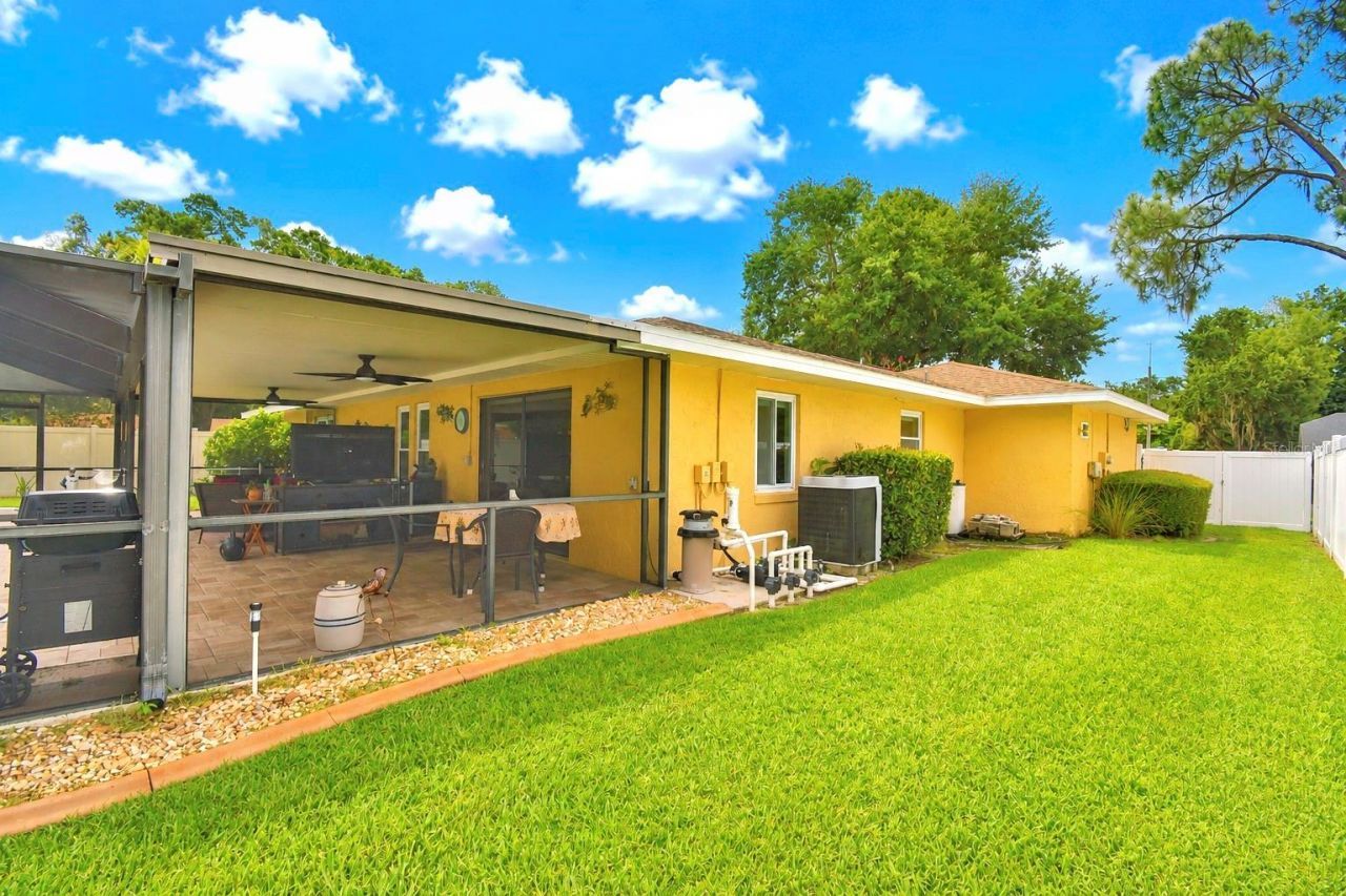 902 Crestview Drive, Auburndale, FL 33823 Photo