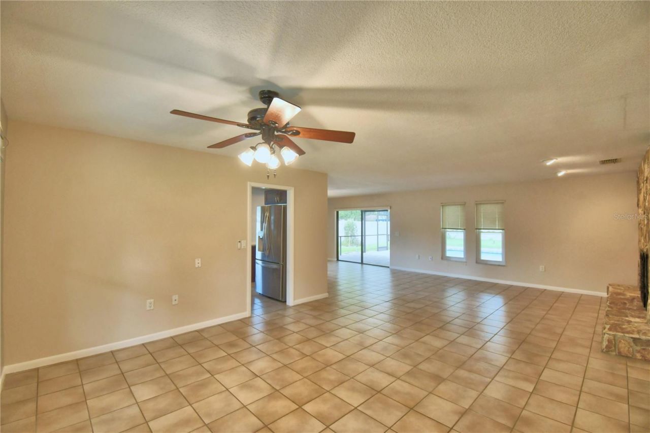 902 Crestview Drive, Auburndale, FL 33823 Photo
