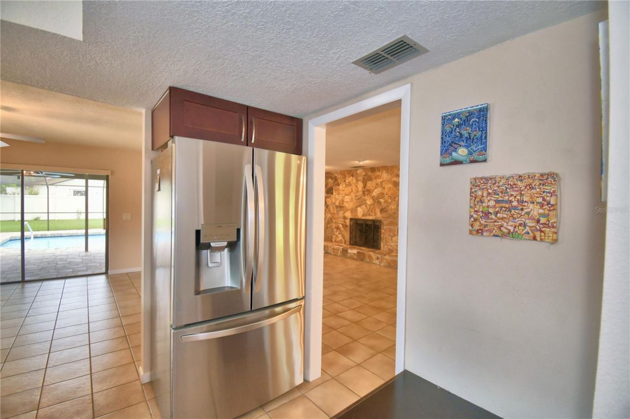 902 Crestview Drive, Auburndale, FL 33823 Photo