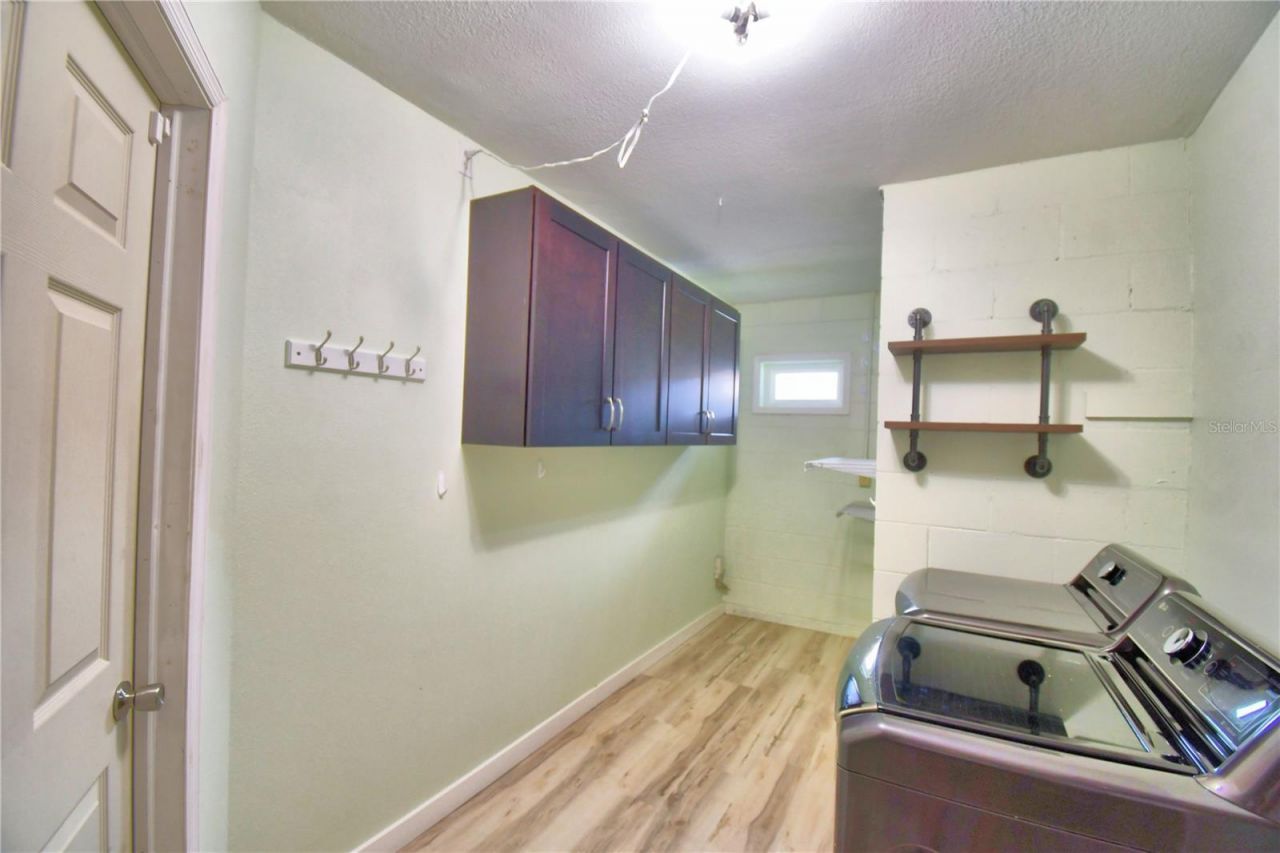 902 Crestview Drive, Auburndale, FL 33823 Photo
