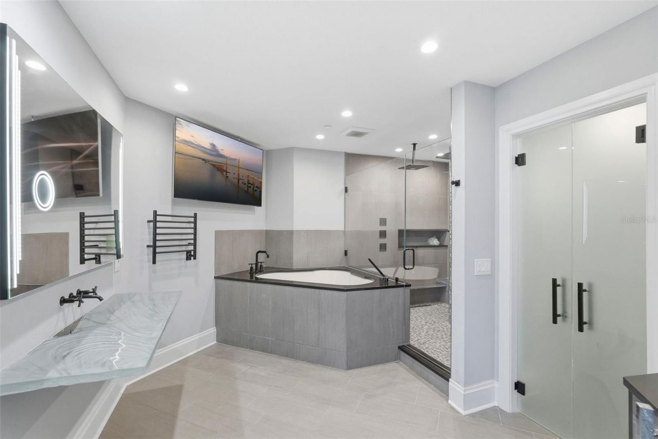 100 Beach Drive Ne, Unit 1900, Saint Petersburg, FL 33701 Photo