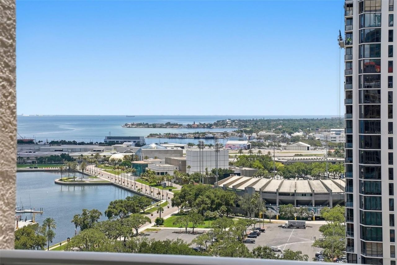 100 Beach Drive Ne, Unit 1900, Saint Petersburg, FL 33701 Photo
