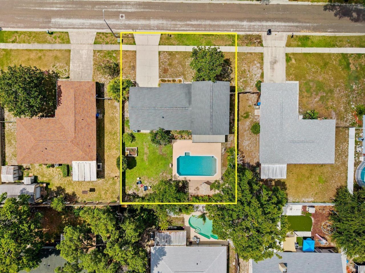709 Caliente Drive, Brandon, FL 33511 Photo