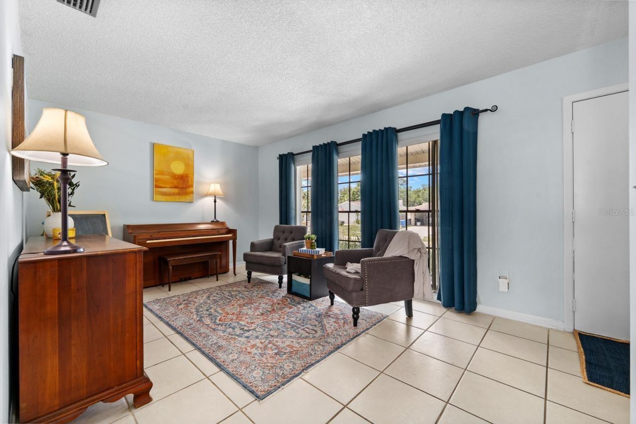709 Caliente Drive, Brandon, FL 33511 Photo
