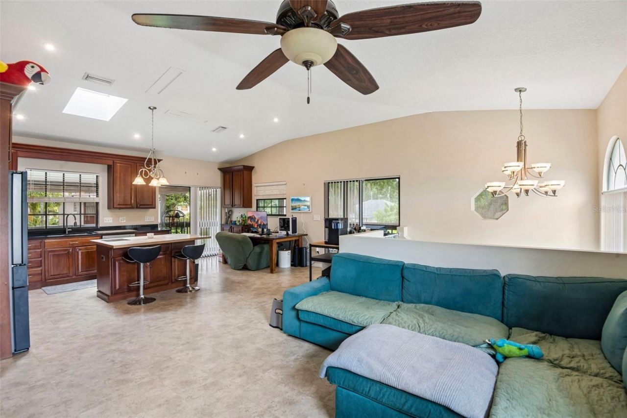 5831 114th Terrace N, Pinellas Park, FL 33782 Photo